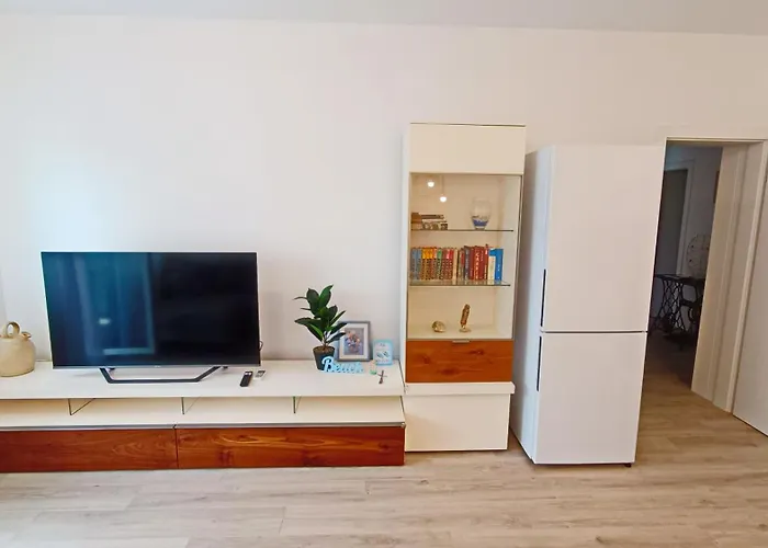 Apartment Two Sisters